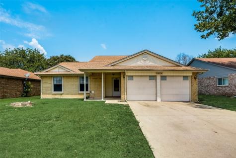2658 Berkshire Lane Grand Prairie TX 75052