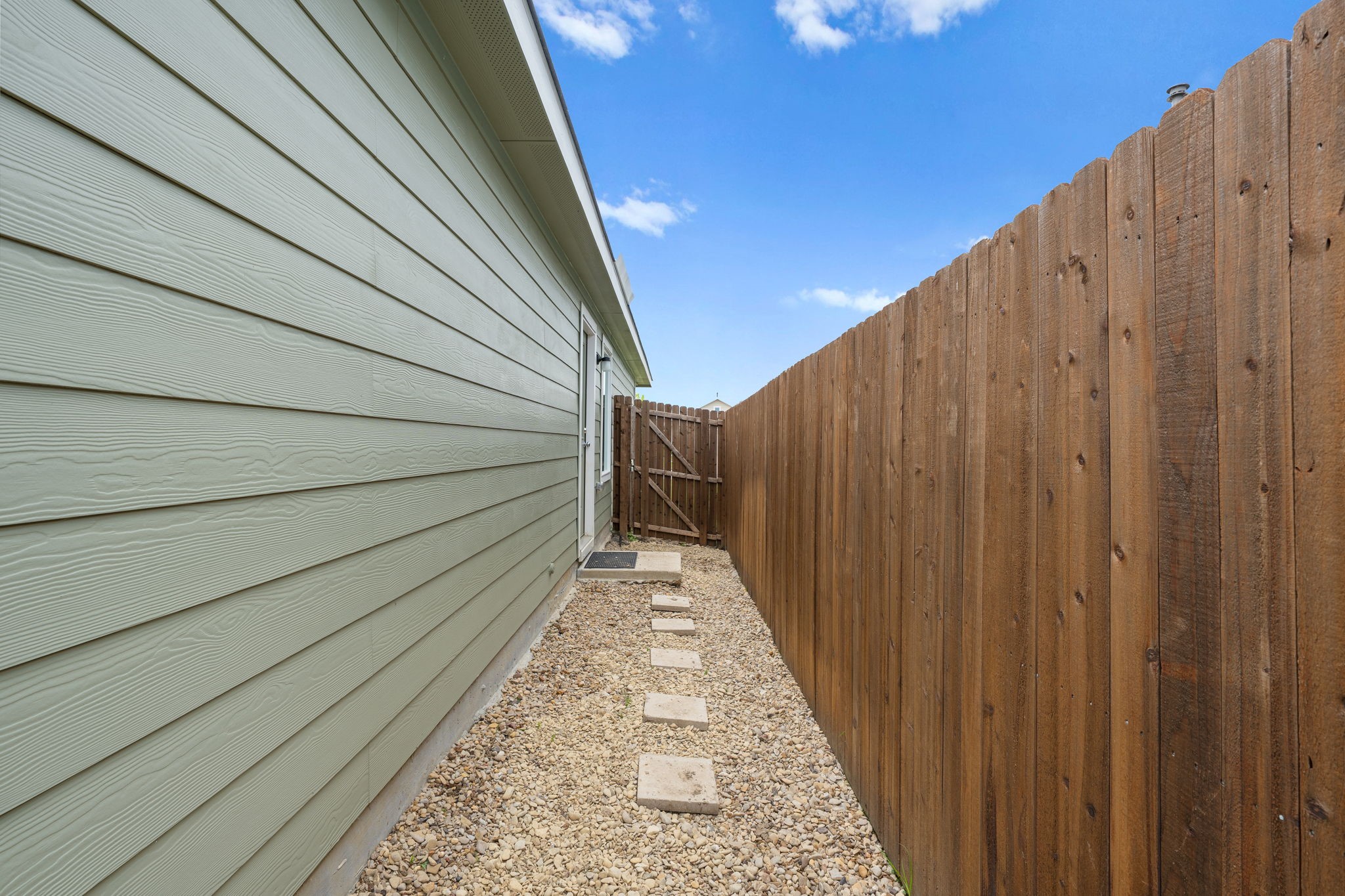 6090 Determine Lane Forney TX 75126