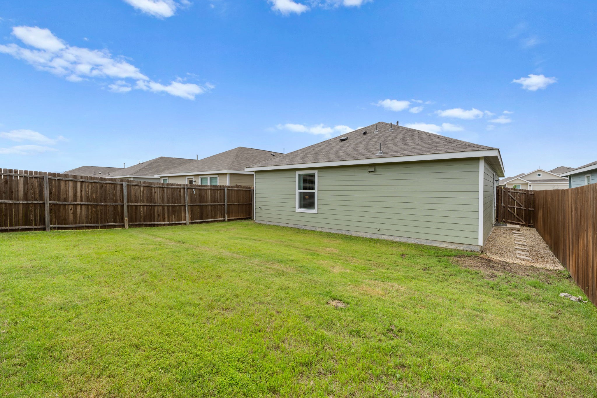 6090 Determine Lane Forney TX 75126