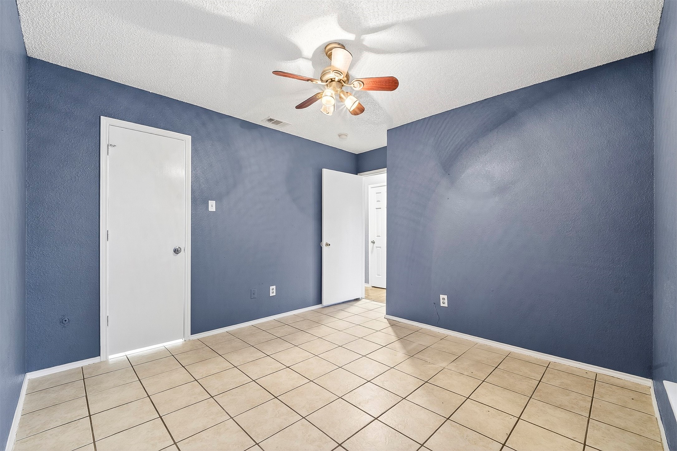 229 Overland Trail Mesquite TX 75149