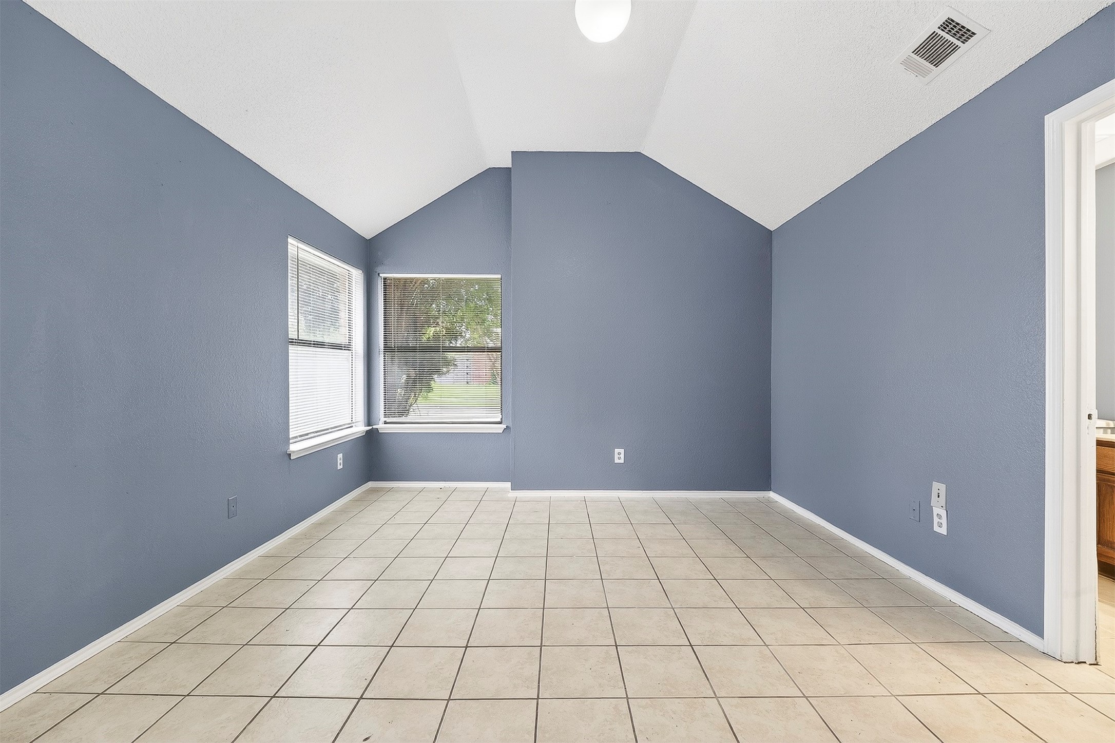 229 Overland Trail Mesquite TX 75149