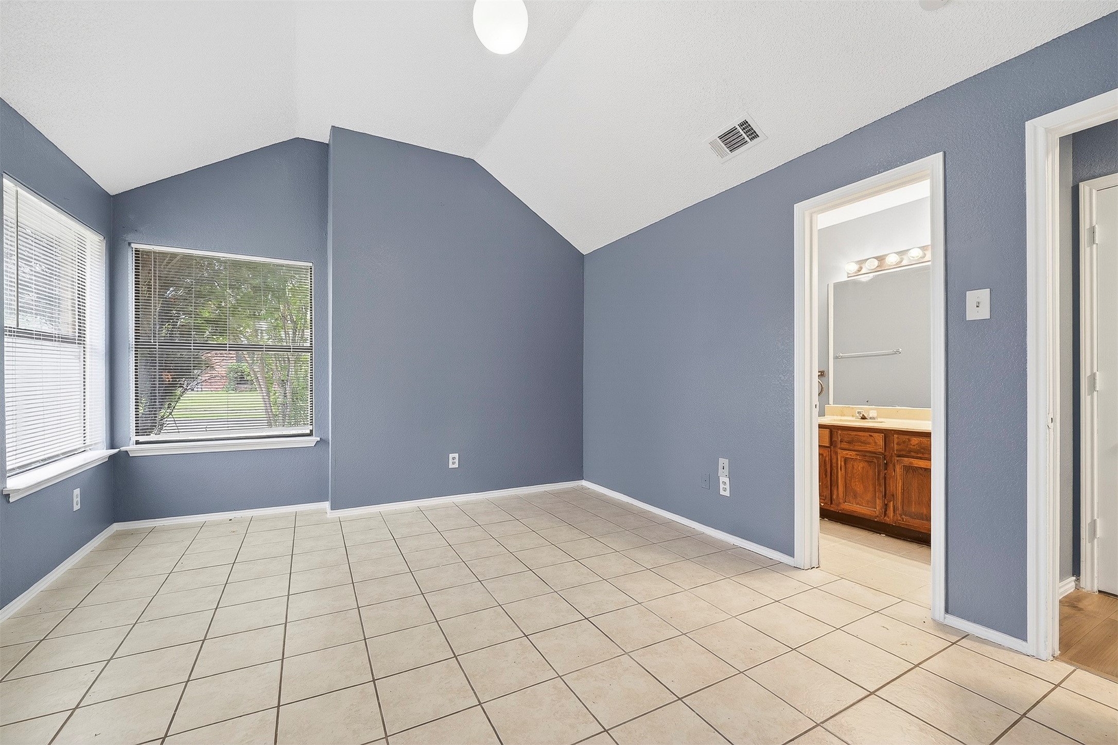 229 Overland Trail Mesquite TX 75149