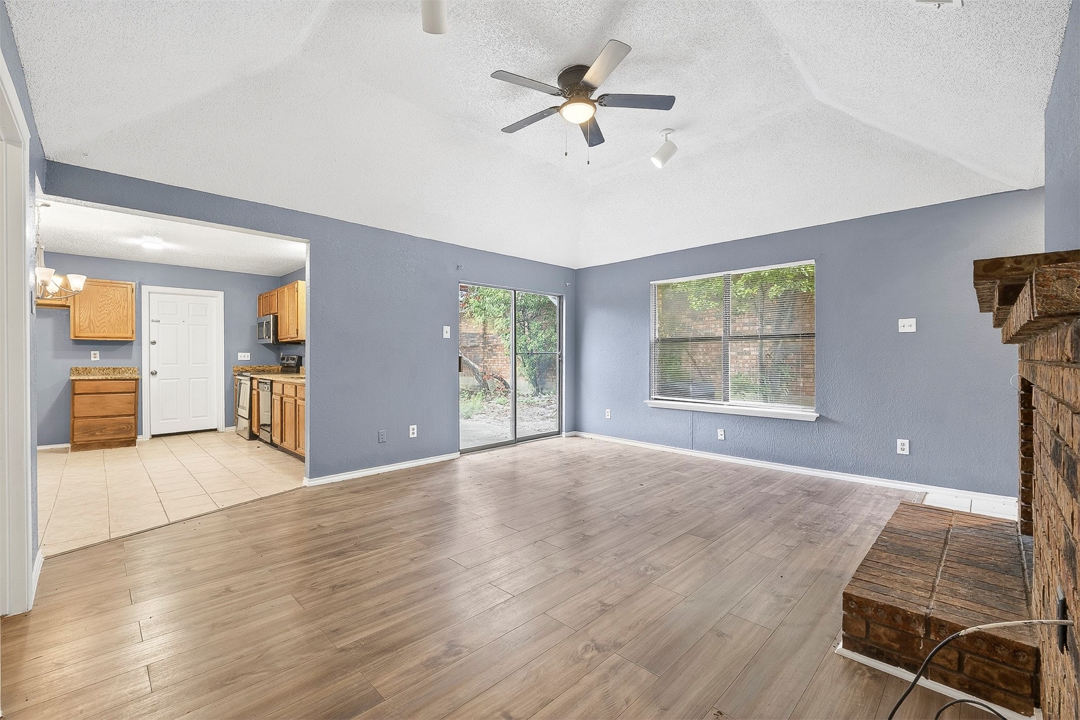 229 Overland Trail Mesquite TX 75149