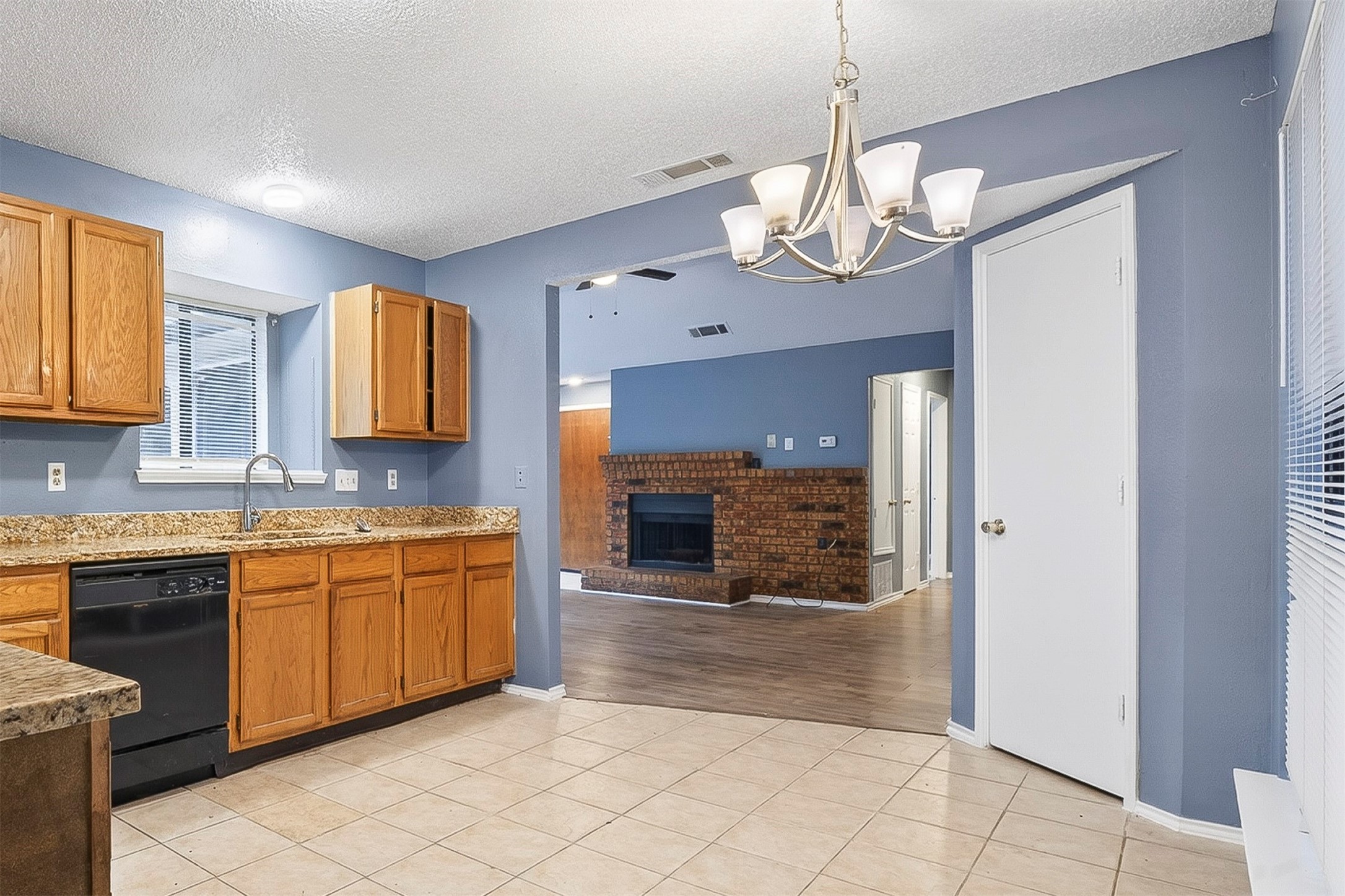 229 Overland Trail Mesquite TX 75149