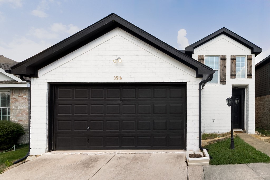 3516 Chilmark Court Dallas TX 75227