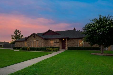 8101 Quail Trail Grandview TX 76050