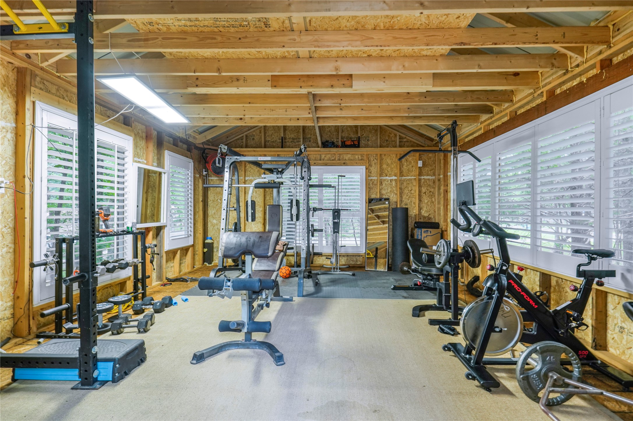 14204 County Road 4041 Scurry TX 75158