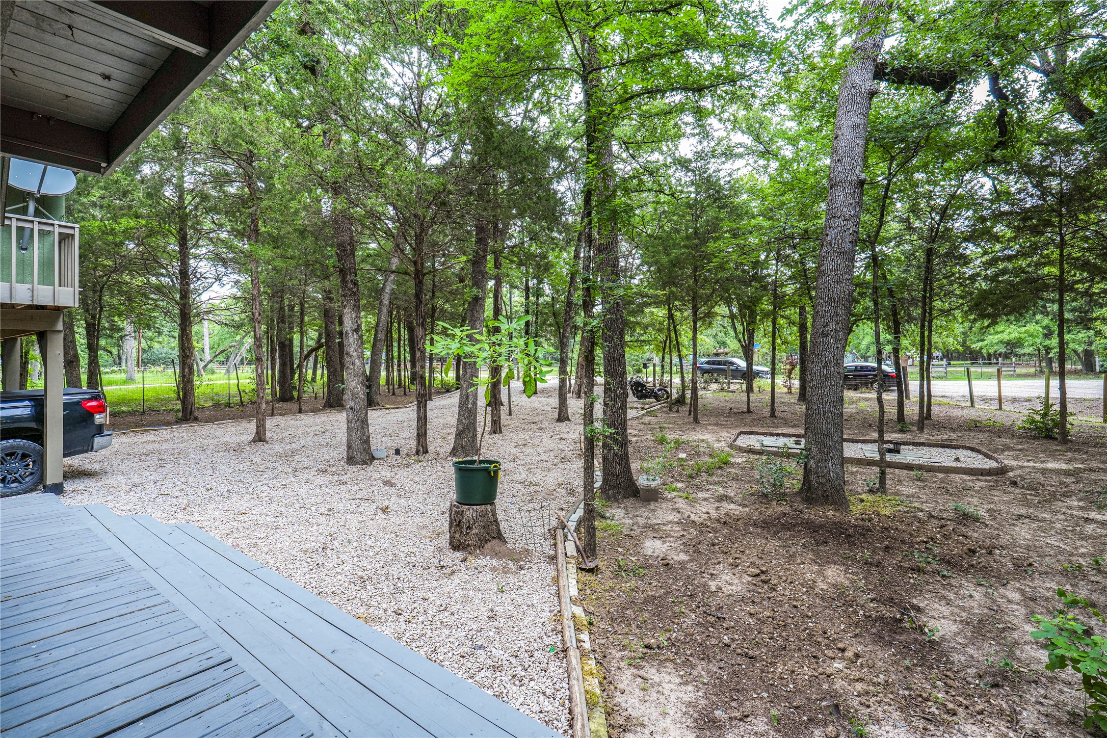 14204 County Road 4041 Scurry TX 75158