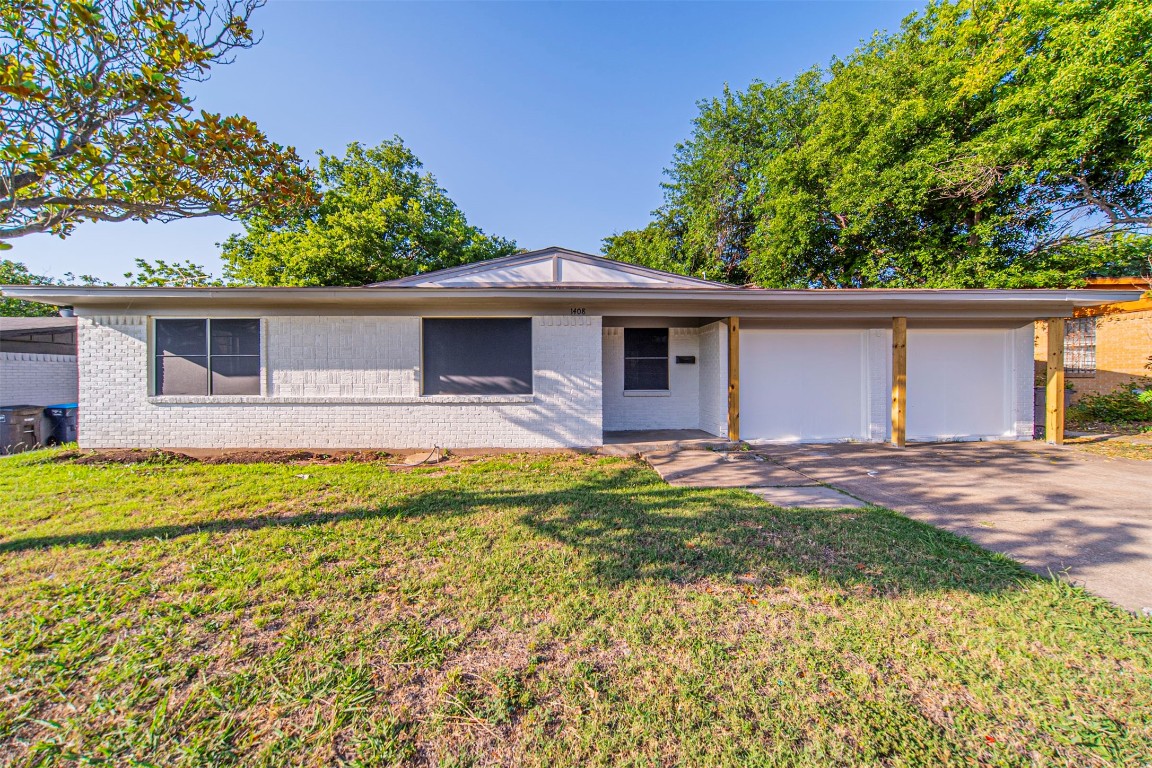 1408 Roma Lane Fort Worth TX 76134