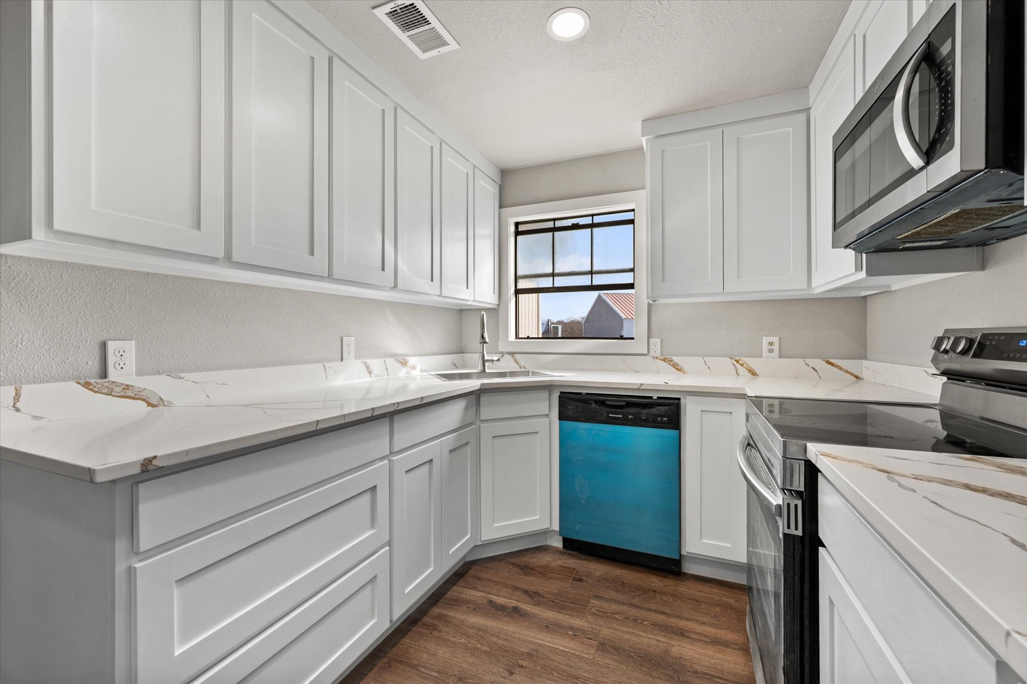 443 County Road 3799 Paradise TX 76073