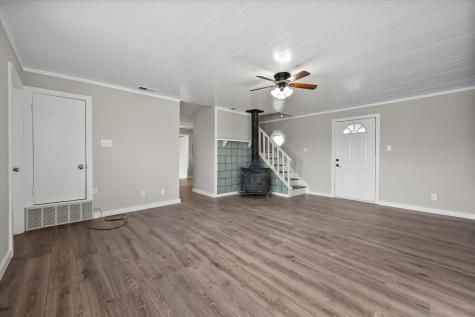 443 County Road 3799 Paradise TX 76073