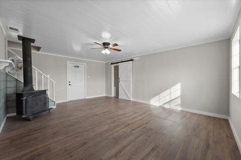 443 County Road 3799 Paradise TX 76073