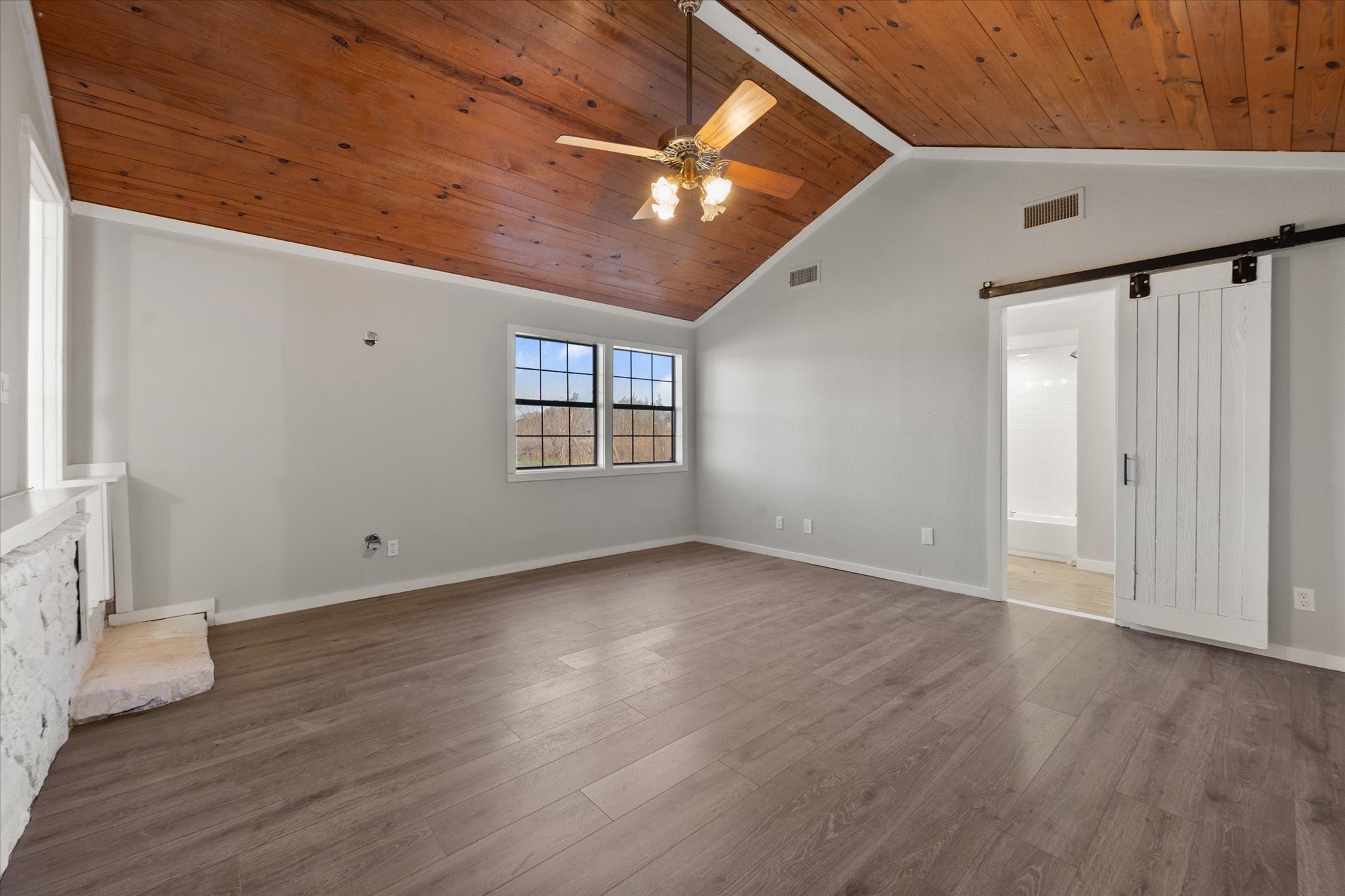443 County Road 3799 Paradise TX 76073