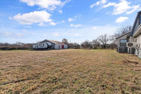 443 County Road 3799 Paradise TX 76073