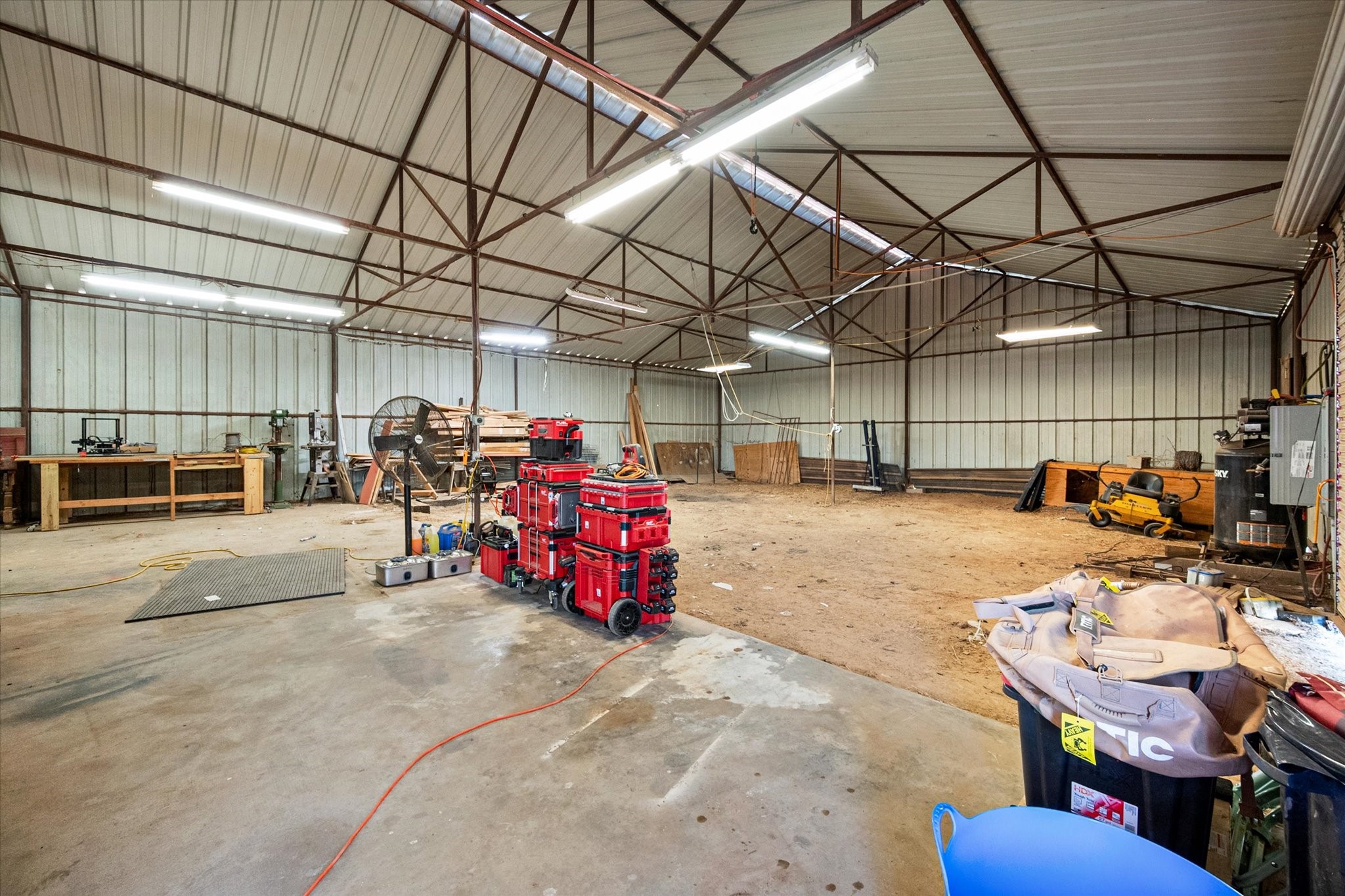 443 County Road 3799 Paradise TX 76073