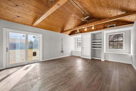 443 County Road 3799 Paradise TX 76073