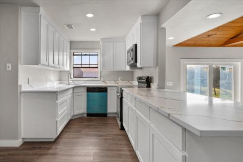 443 County Road 3799 Paradise TX 76073