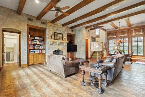 5025 Castle Creek Court Plano TX 75093