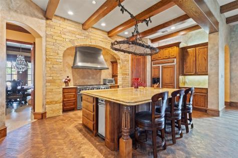 5025 Castle Creek Court Plano TX 75093