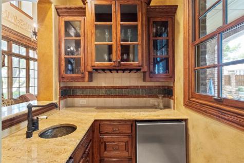 5025 Castle Creek Court Plano TX 75093