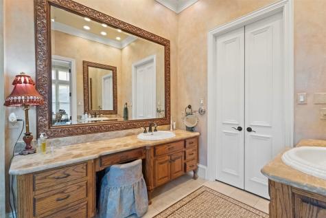 5025 Castle Creek Court Plano TX 75093