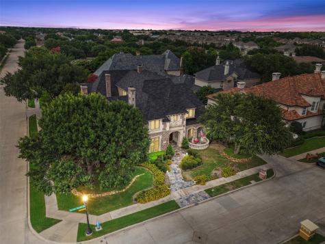 5025 Castle Creek Court Plano TX 75093