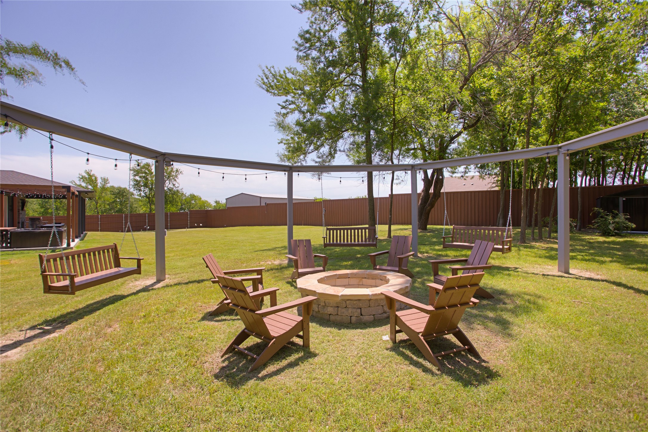 472 Neva Lane Denison TX 75020