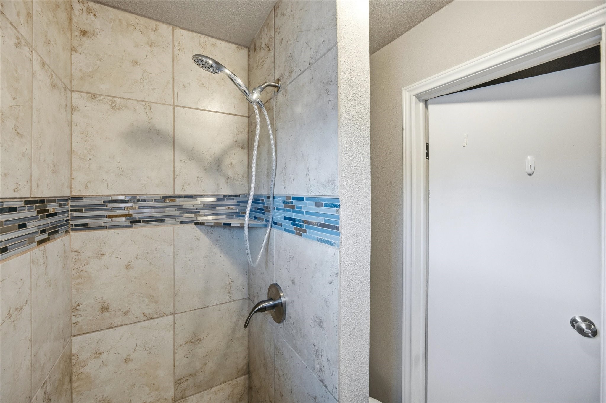 2707 Austin Drive Granbury TX 76048