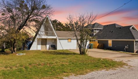2707 Austin Drive Granbury TX 76048