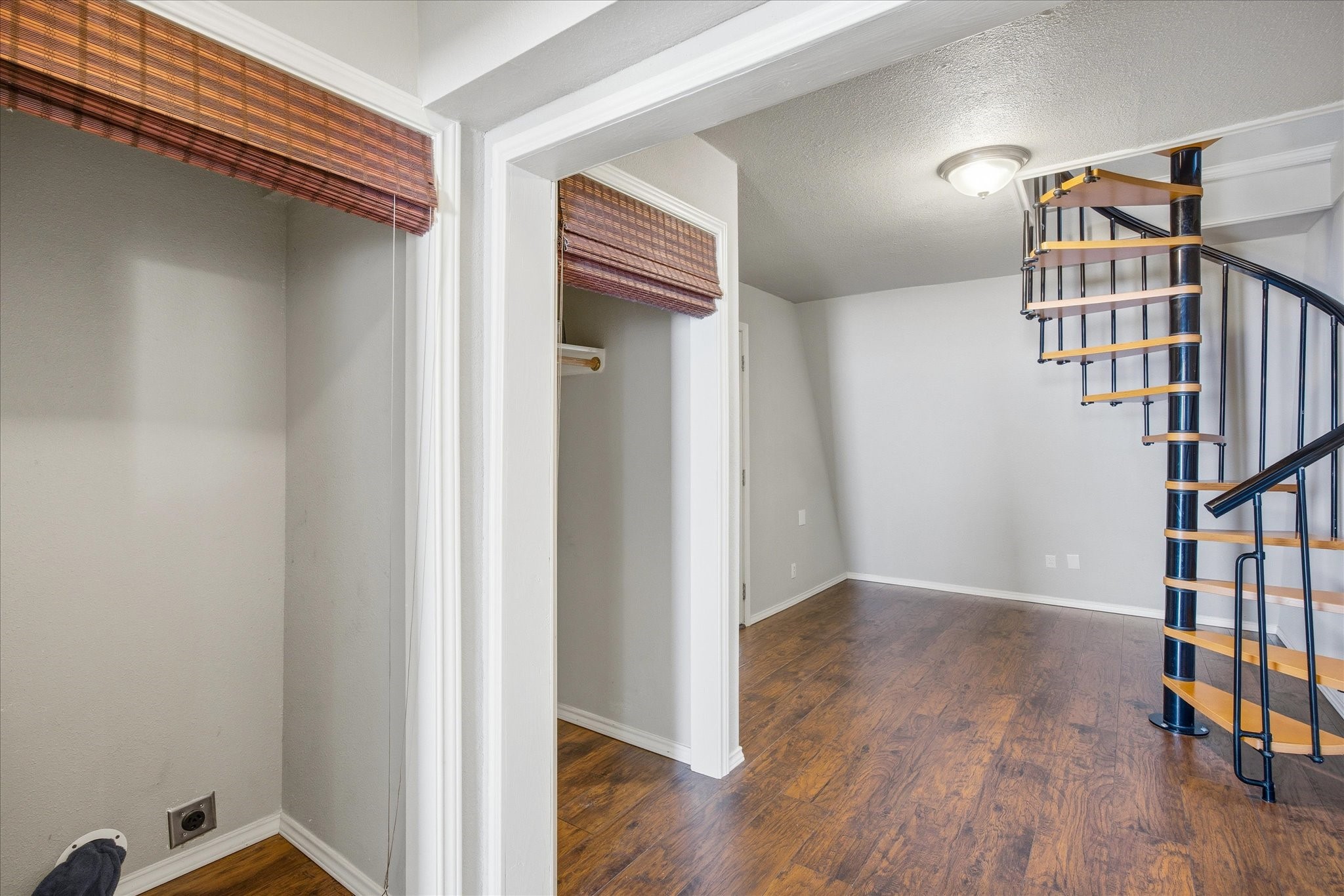 2707 Austin Drive Granbury TX 76048