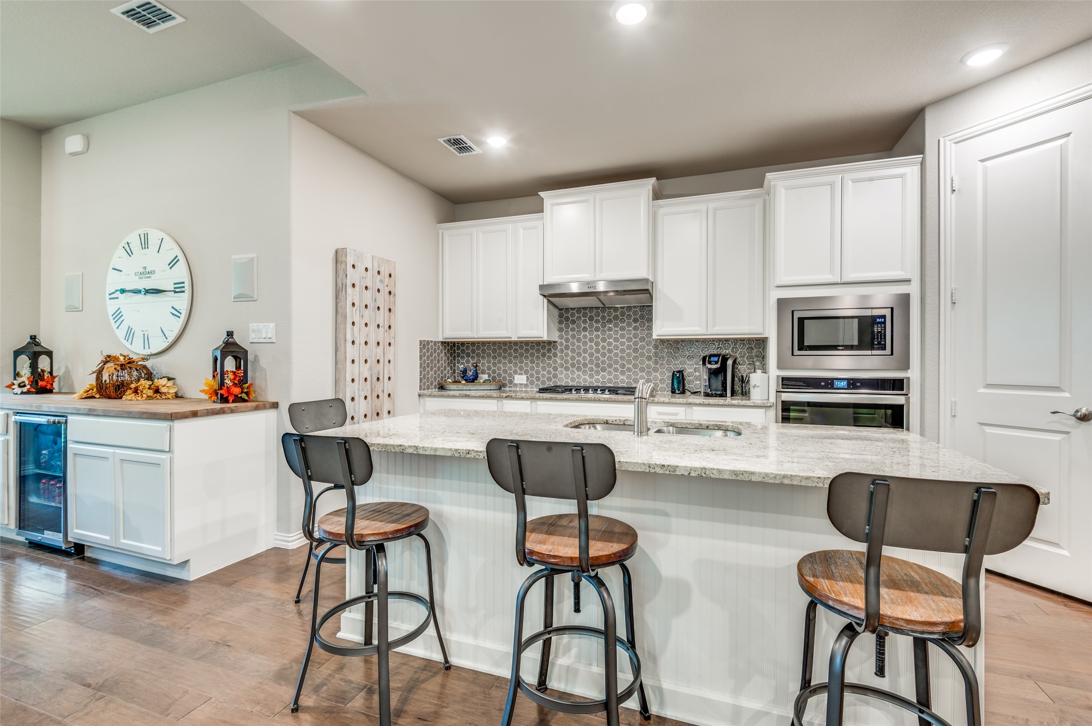 2030 Tawakoni Drive Irving TX 75062