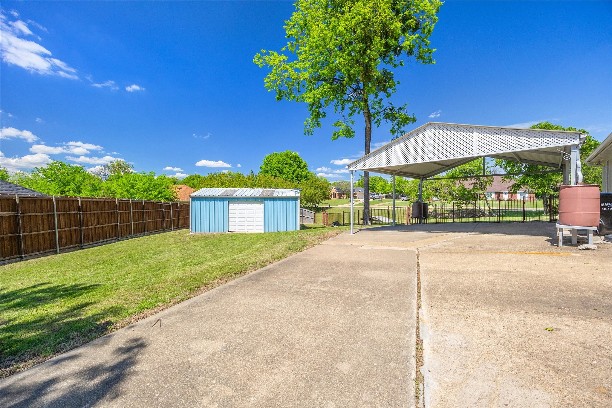 311 Creekview Circle Crandall TX 75114