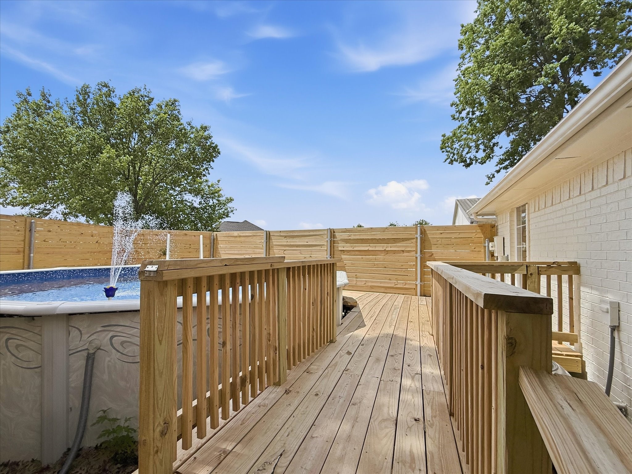 311 Creekview Circle Crandall TX 75114