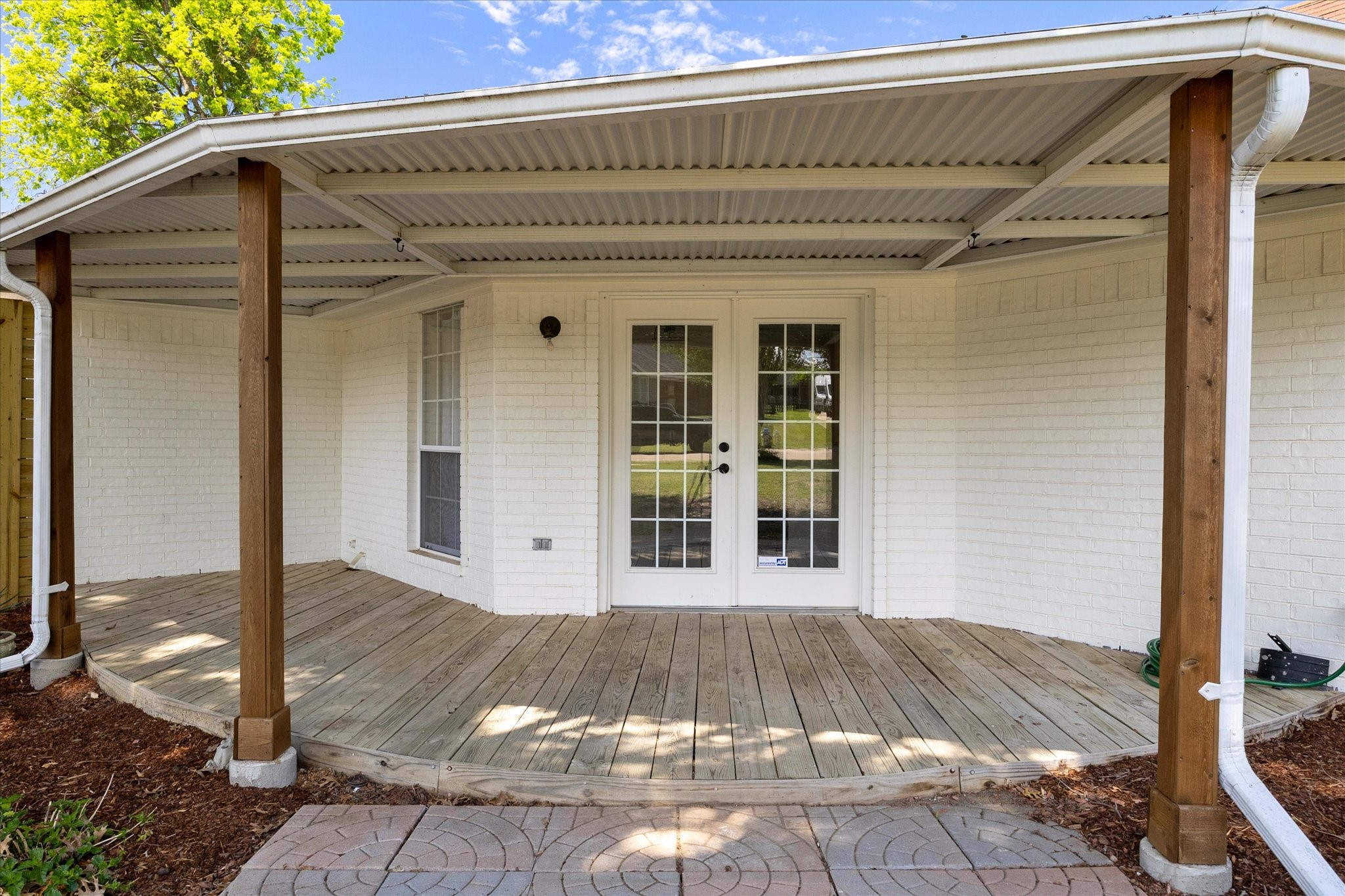 311 Creekview Circle Crandall TX 75114