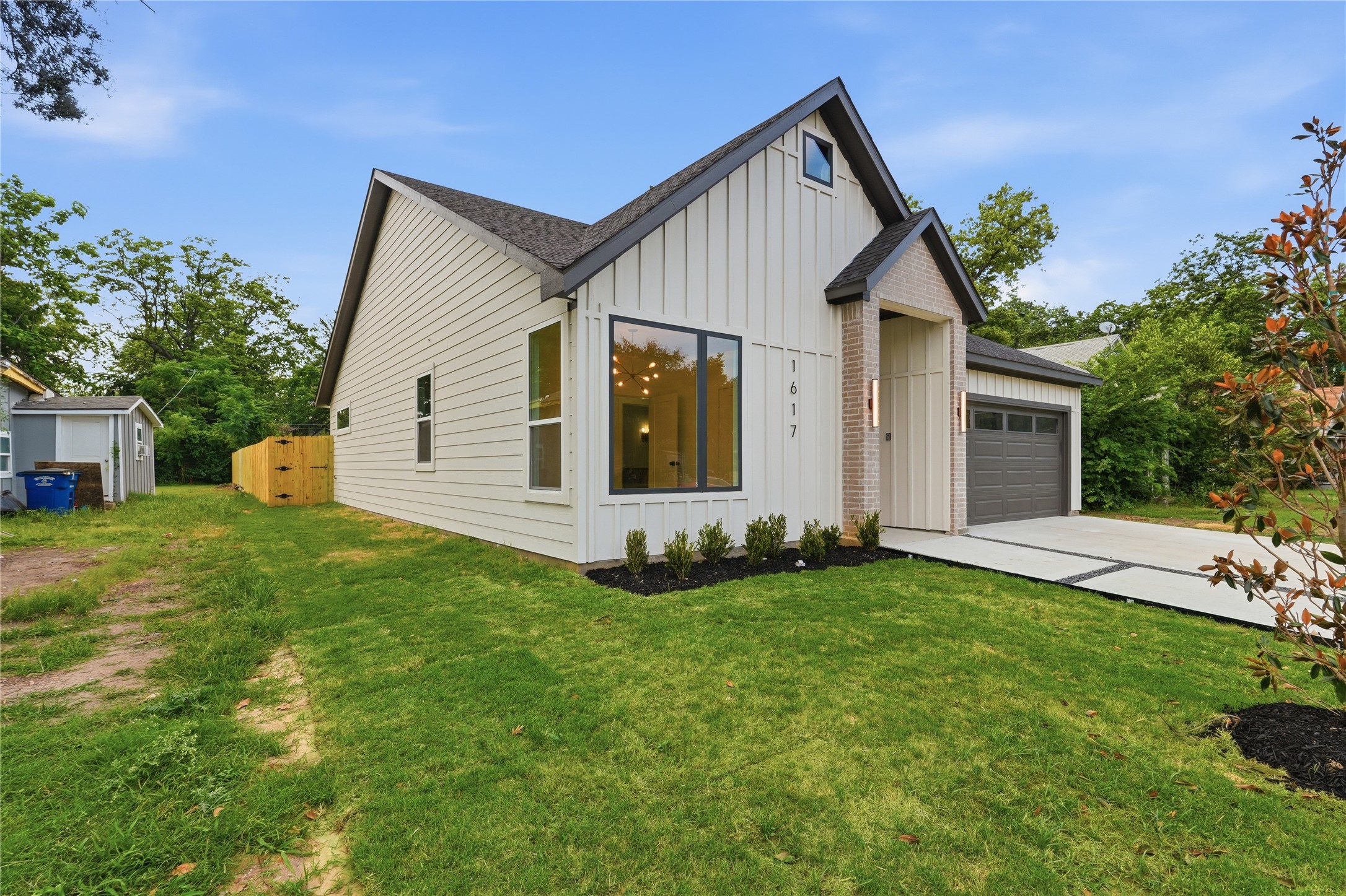 1617 Marburg Street Dallas TX 75215