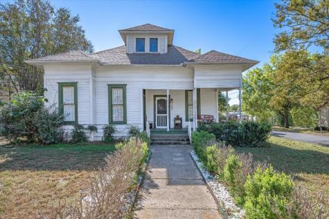 309 W Elm Street Winnsboro TX 75494