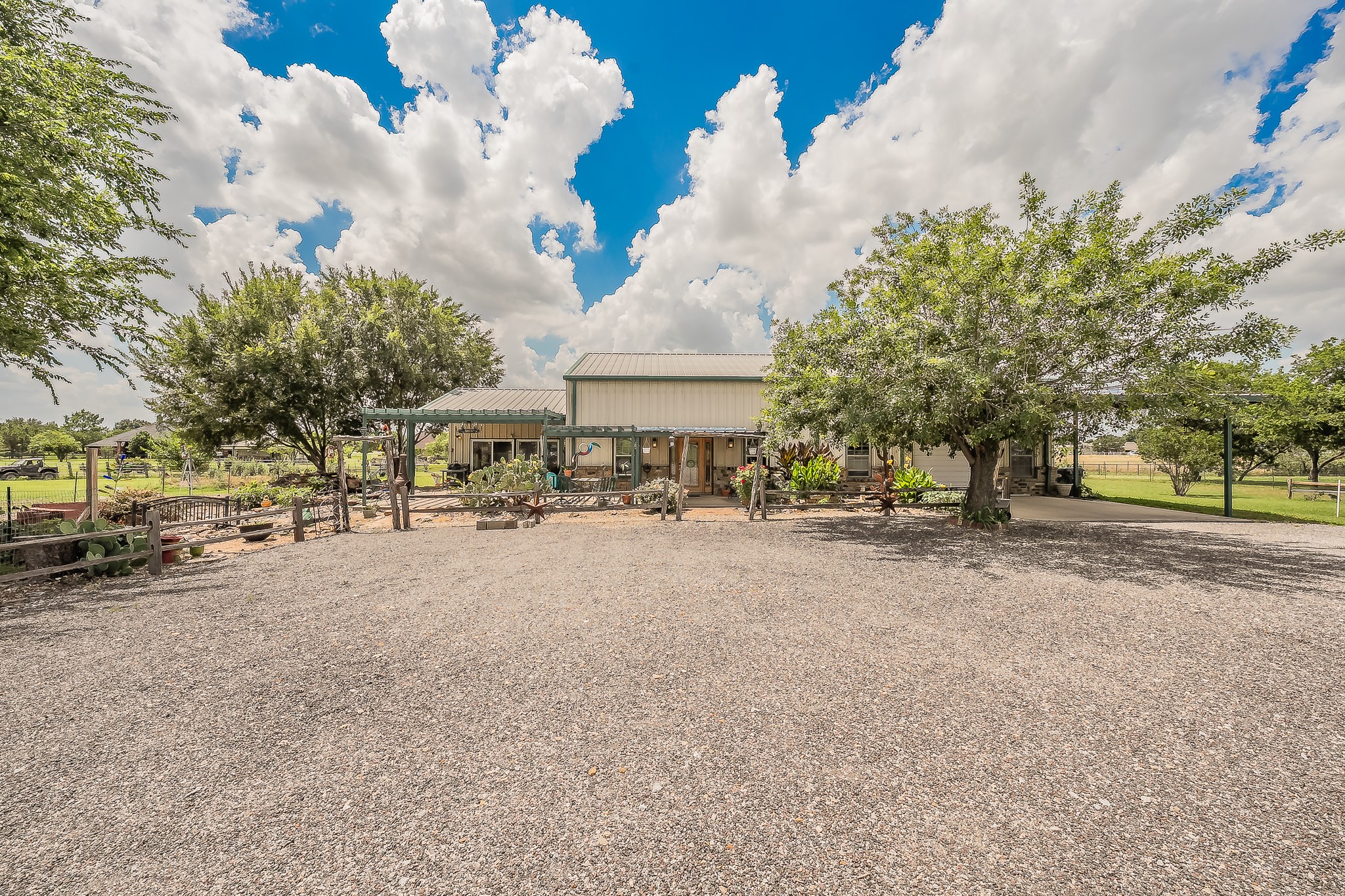501 Country Lane Haslet TX 76052