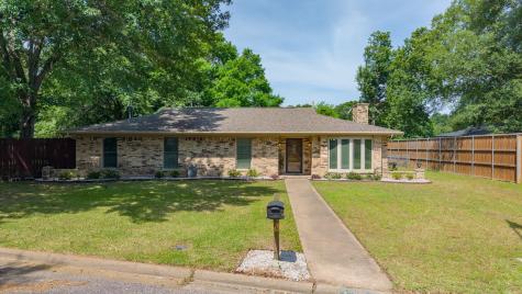 3026 Arapaho Road Commerce TX 75428