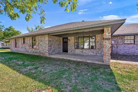 608 North Avenue Whitesboro TX 76273