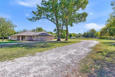 608 North Avenue Whitesboro TX 76273