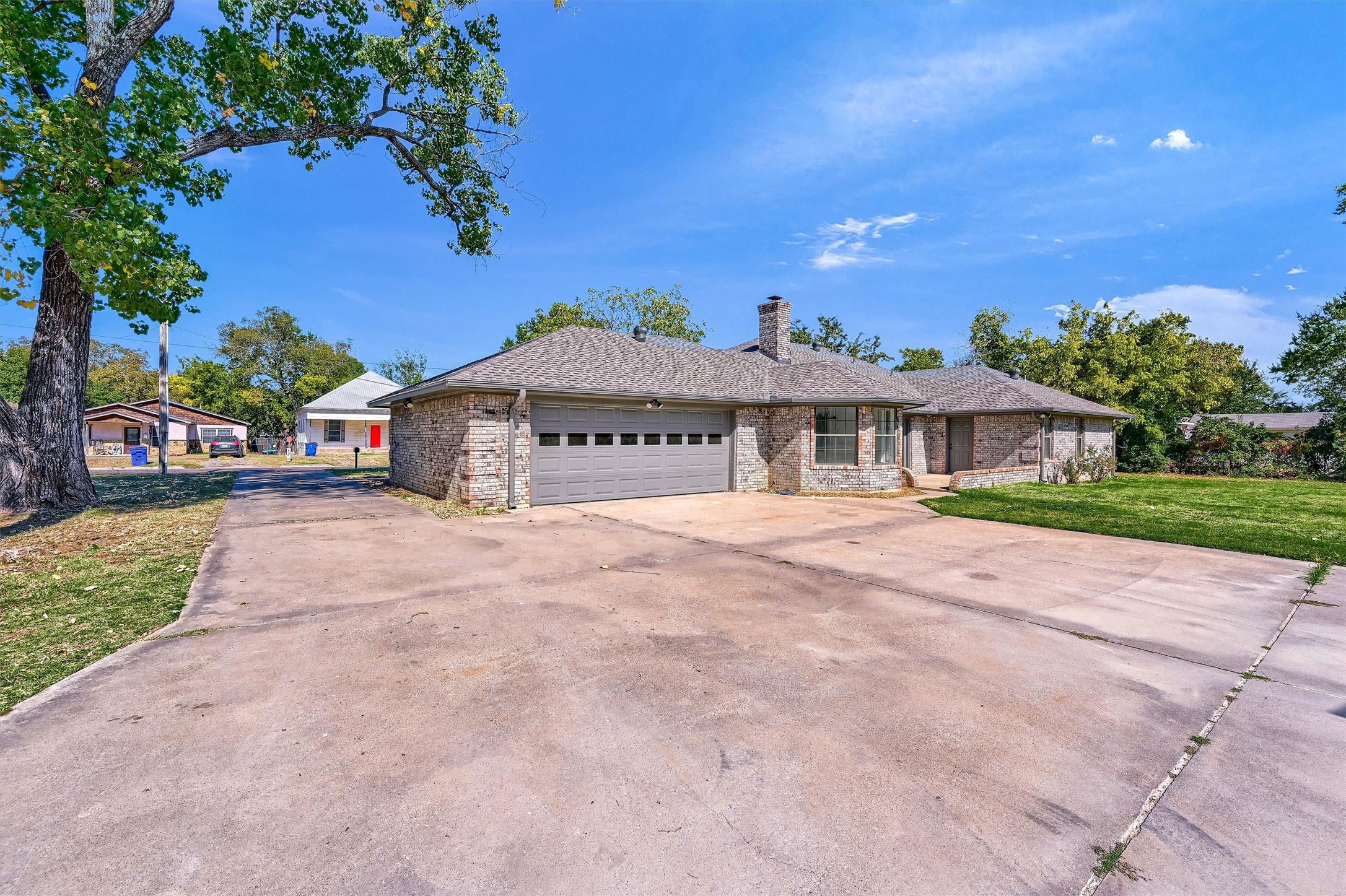608 North Avenue Whitesboro TX 76273