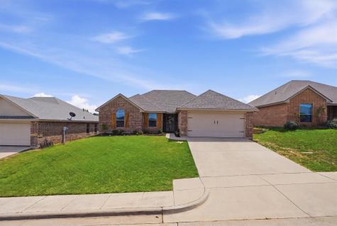 1013 Inverness Drive Weatherford TX 76086