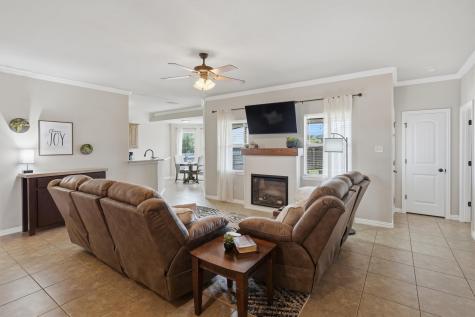 1013 Inverness Drive Weatherford TX 76086
