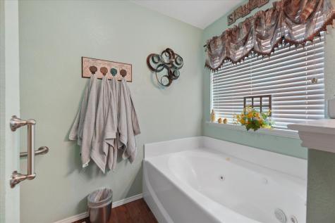 501 Meadowview Street Farmersville TX 75442