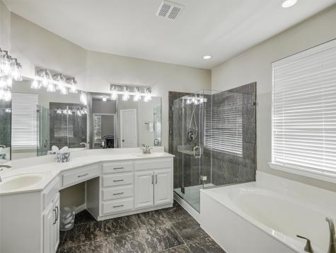 5654 Bay Meadows Drive Frisco TX 75034