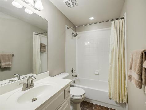 5654 Bay Meadows Drive Frisco TX 75034