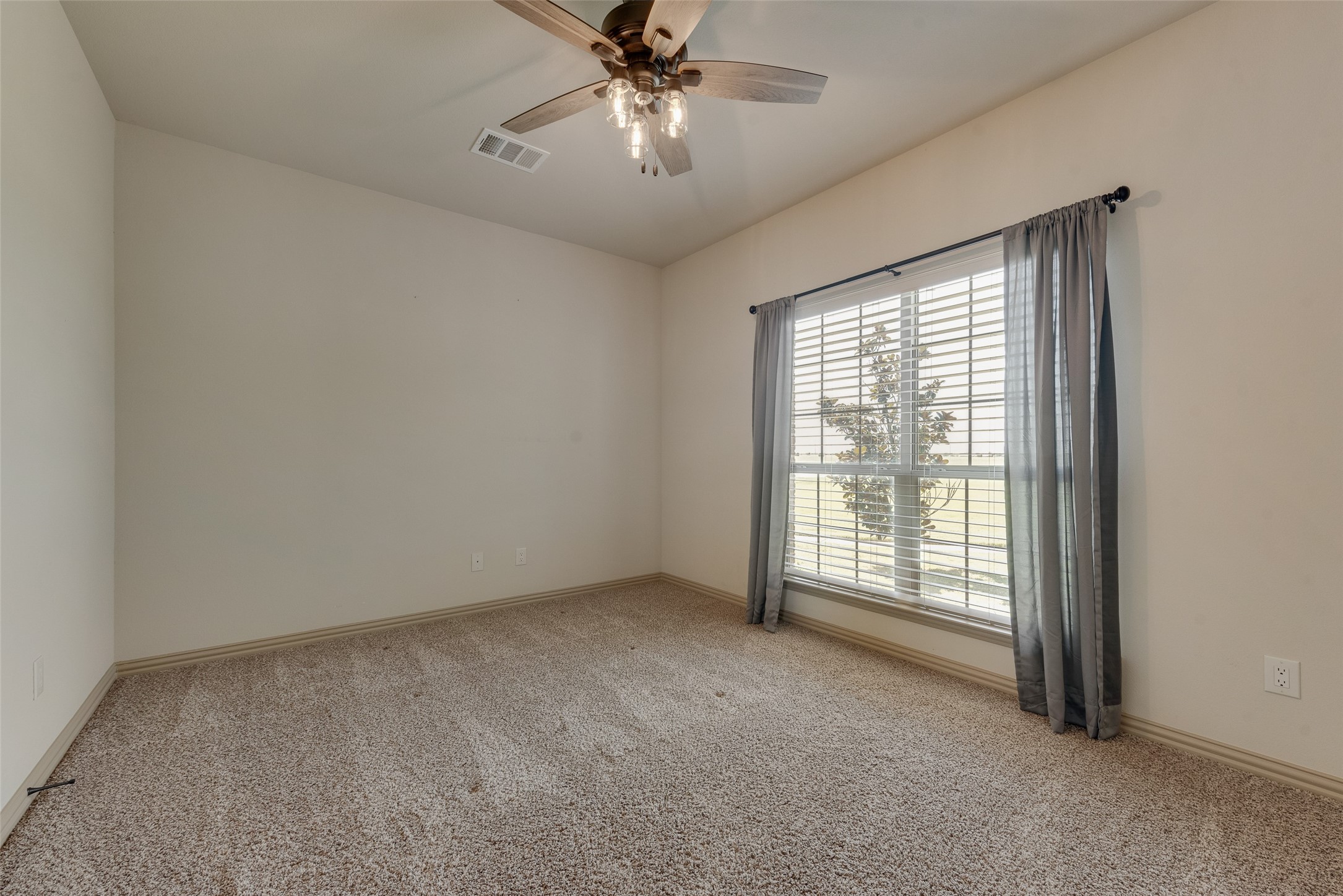 2921 Alamosa Drive Terrell TX 75160