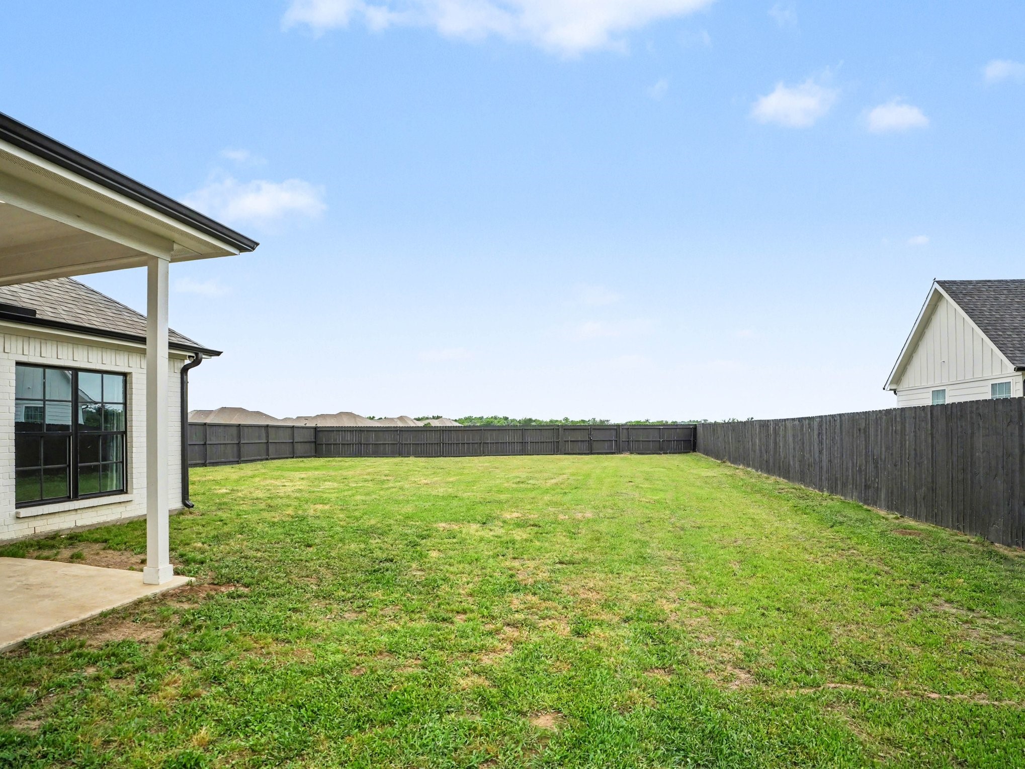 318 James Street Mabank TX 75147
