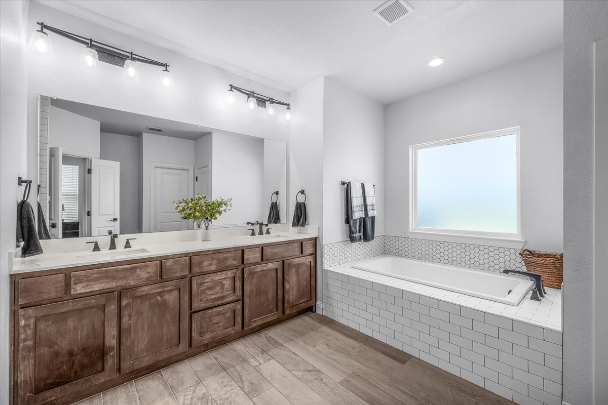 108 Stafford Trail Weatherford TX 76088