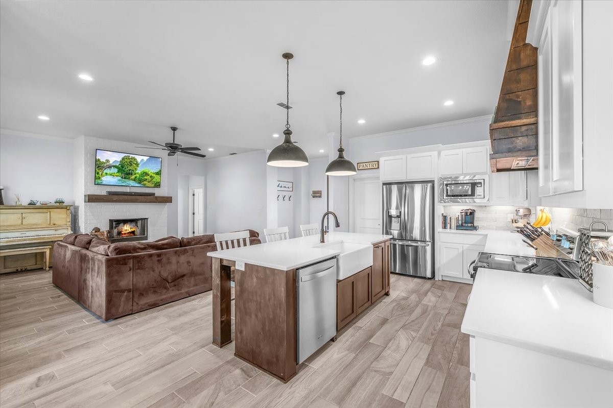 108 Stafford Trail Weatherford TX 76088